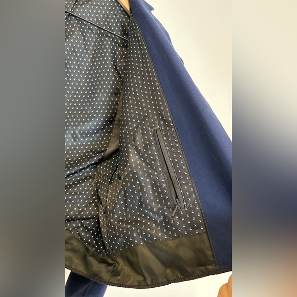 Upcycled Cropped Navy Blue Slim Fit Blazer | OOAK With Novelty Patch - Picture 5 of 7